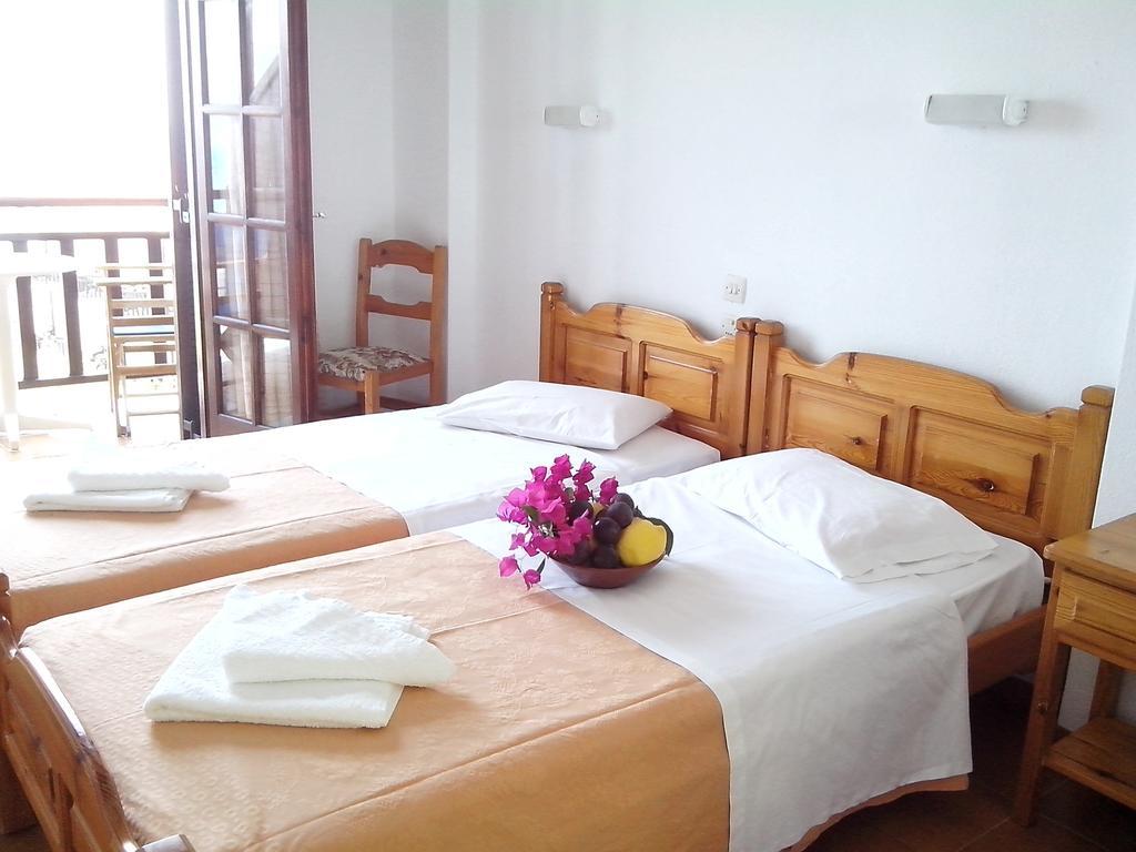 Hotel Erato Khorevtón Zimmer foto